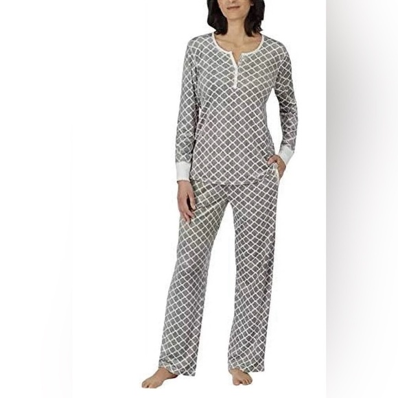 NWT Nautica Women’s Gray Printed 2 Piece Fleece Pajama Sleepwear Set - Size Med - Picture 2 of 7